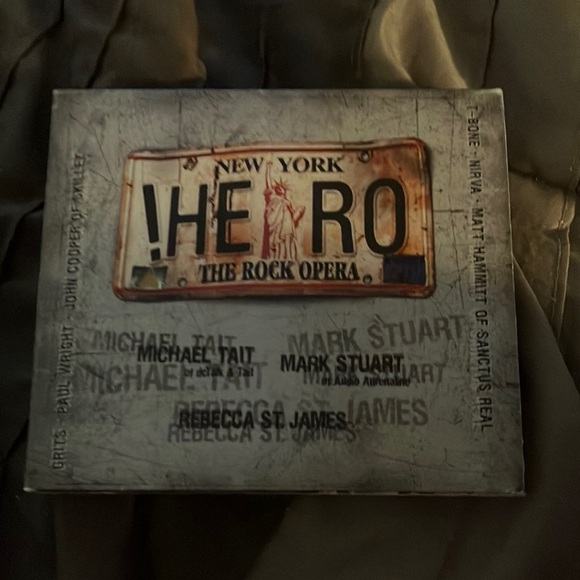 Other - Hero the rock opera cd set
